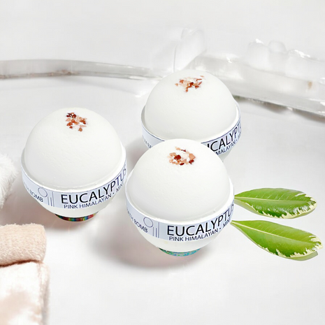 Eucalyptus Mint & Himalayan Salt Bath Bomb